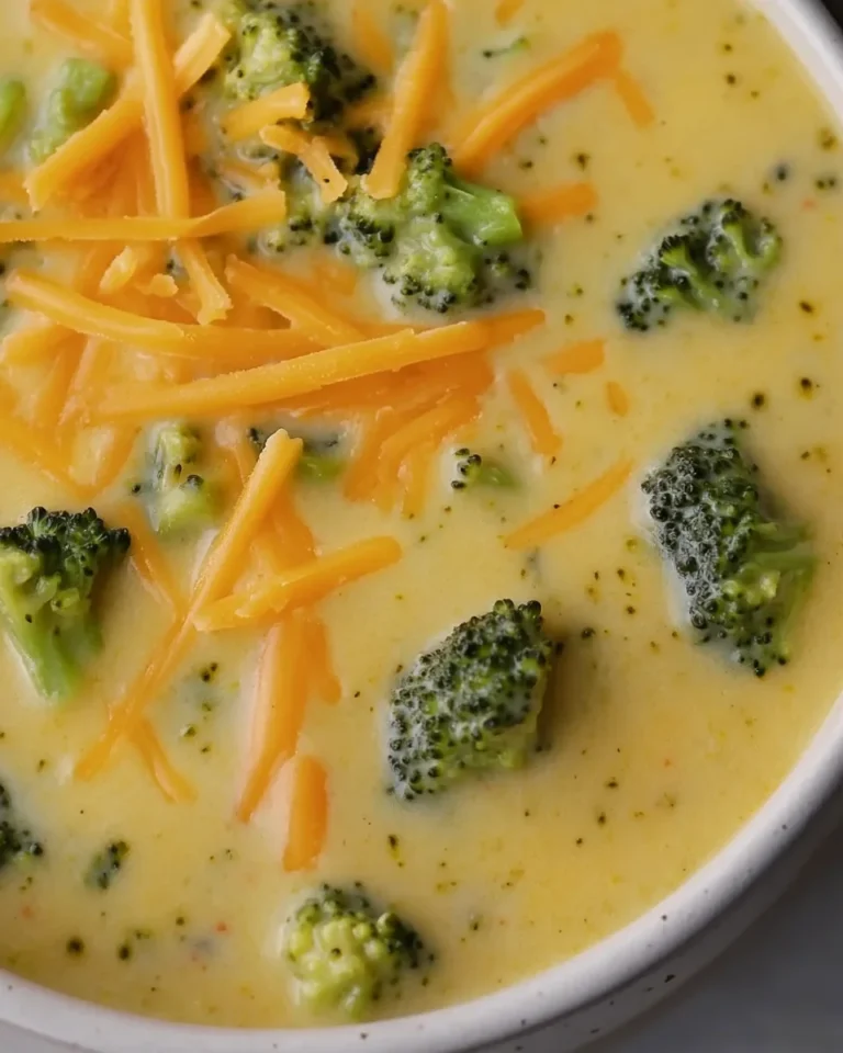 Simple Homemade Broccoli Cheese Soup