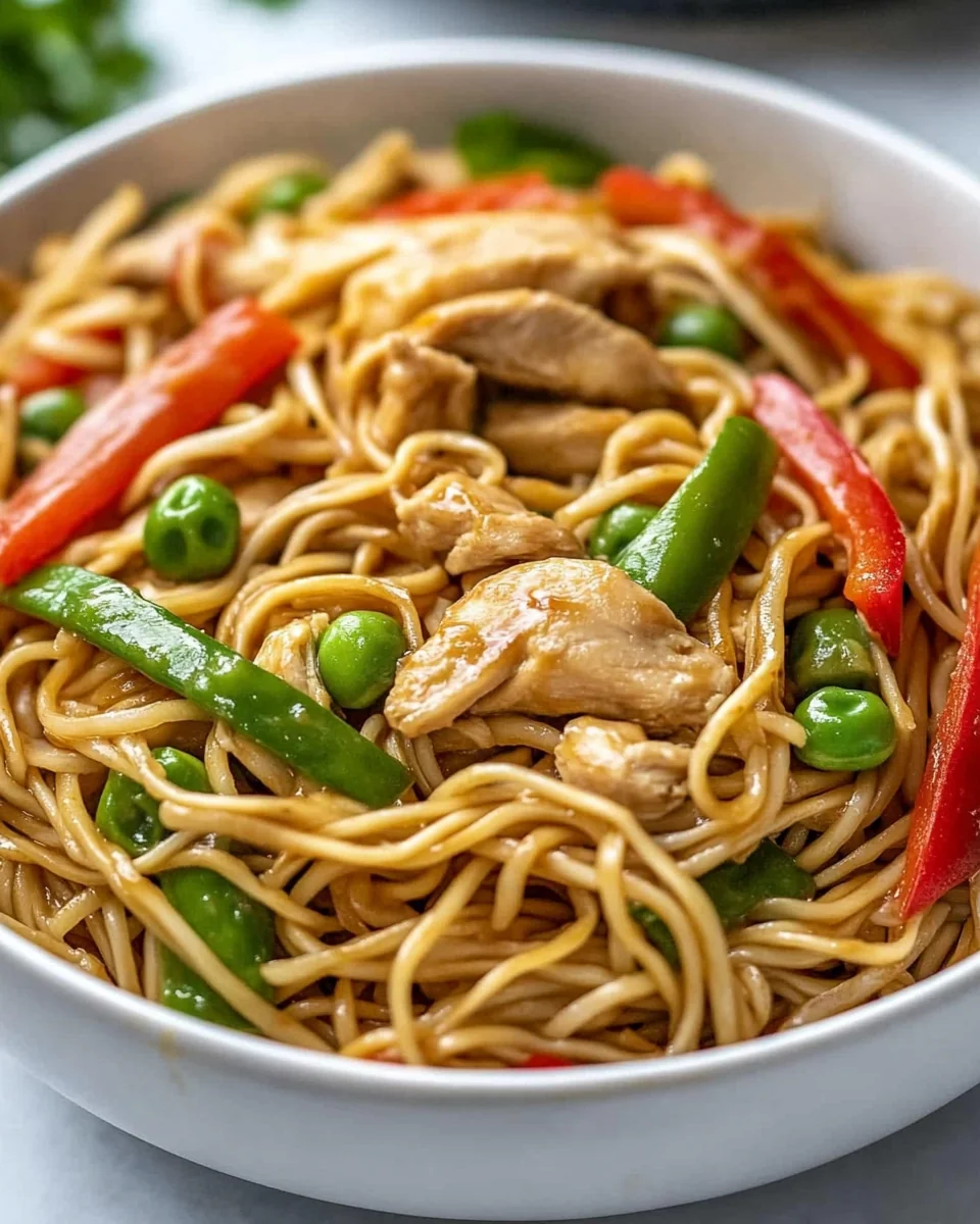 Simple Chicken Lo Mein: A Delicious Weeknight Meal - additional image