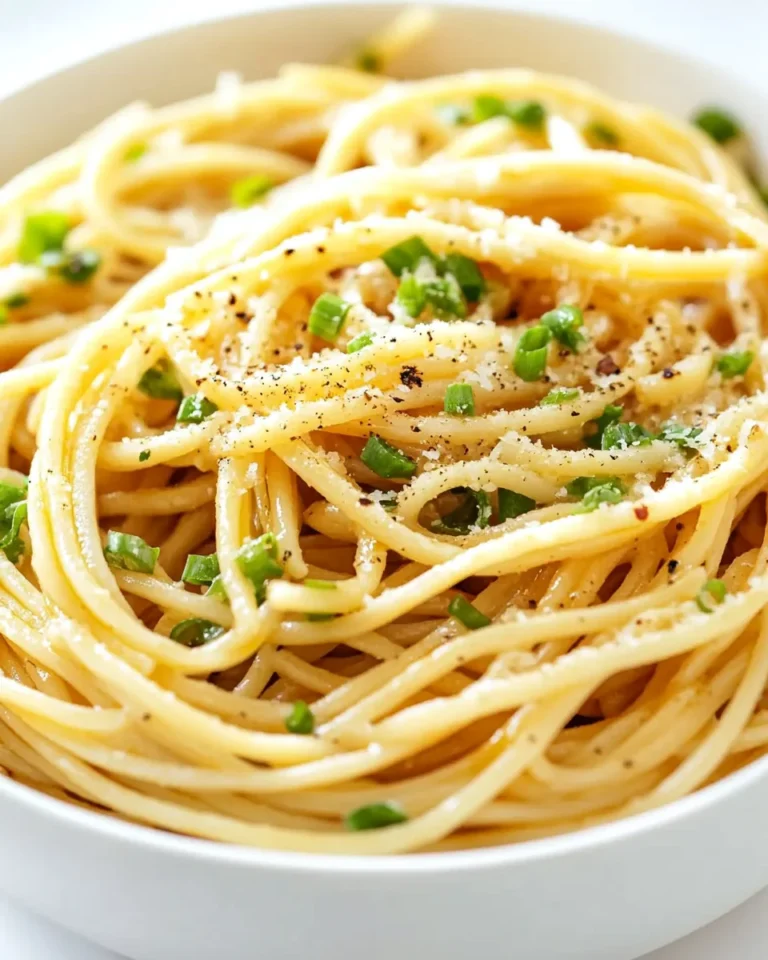Spicy Garlic Noodles: A Simple and Flavorful Comfort Dish